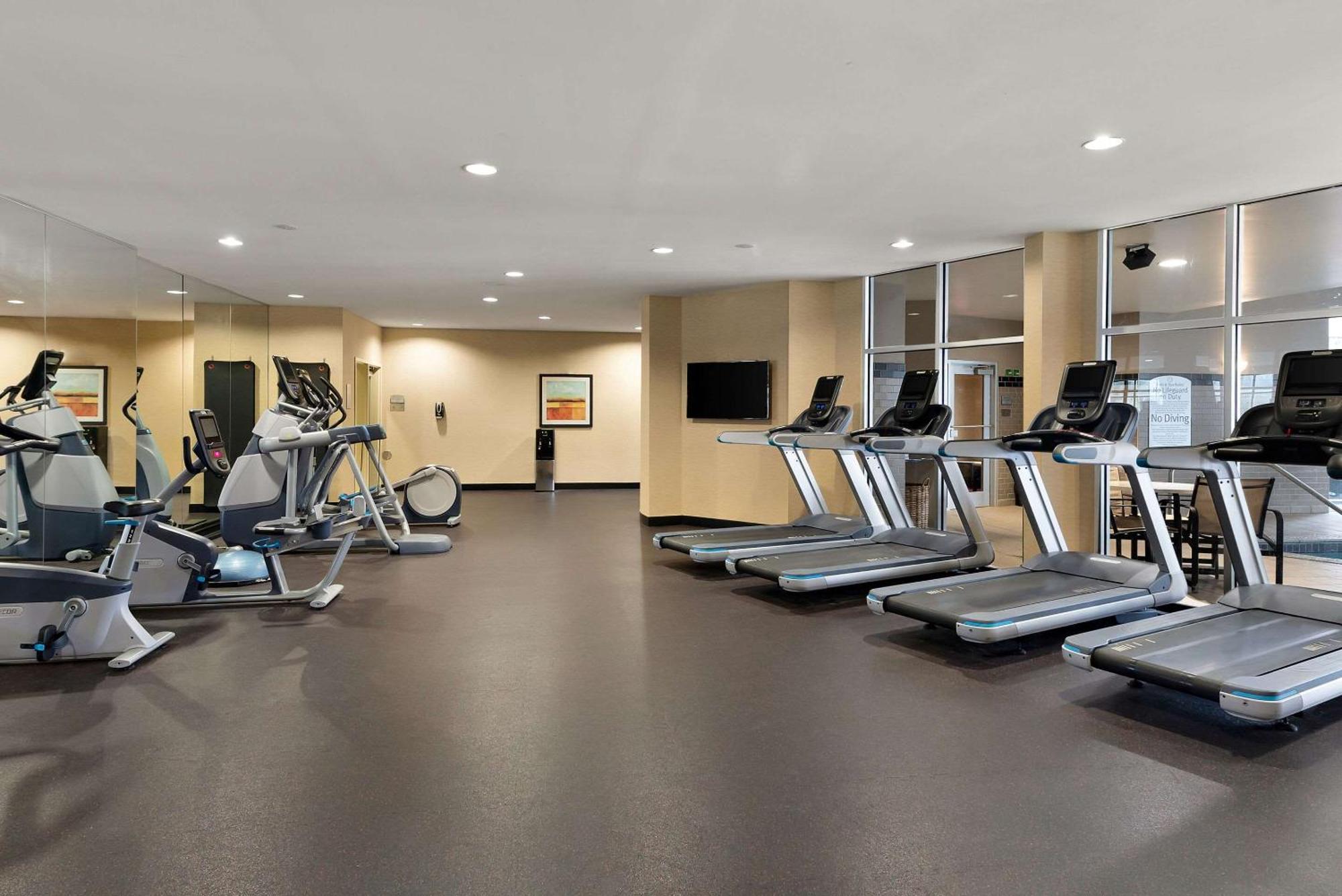 Cambria Hotel Columbus - Polaris Экстерьер фото