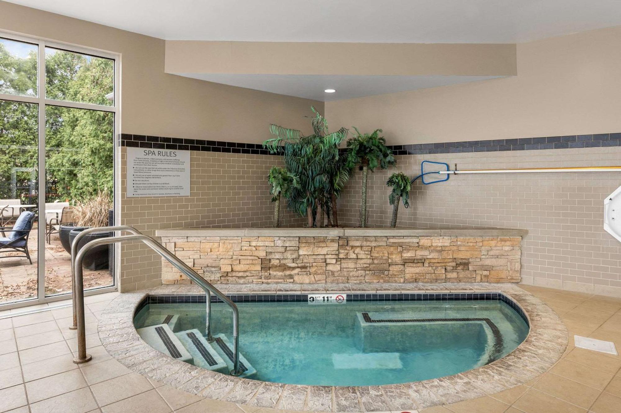 Cambria Hotel Columbus - Polaris Экстерьер фото